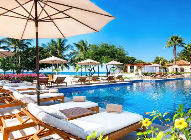 The Best of Both Worlds: Luxury Villas with Resort Amenities at Punta Mita